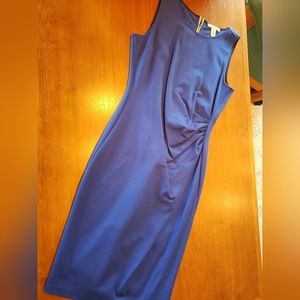 Kenneth Cole sleeveless sheath dress with exposed zipper and contrasting trim